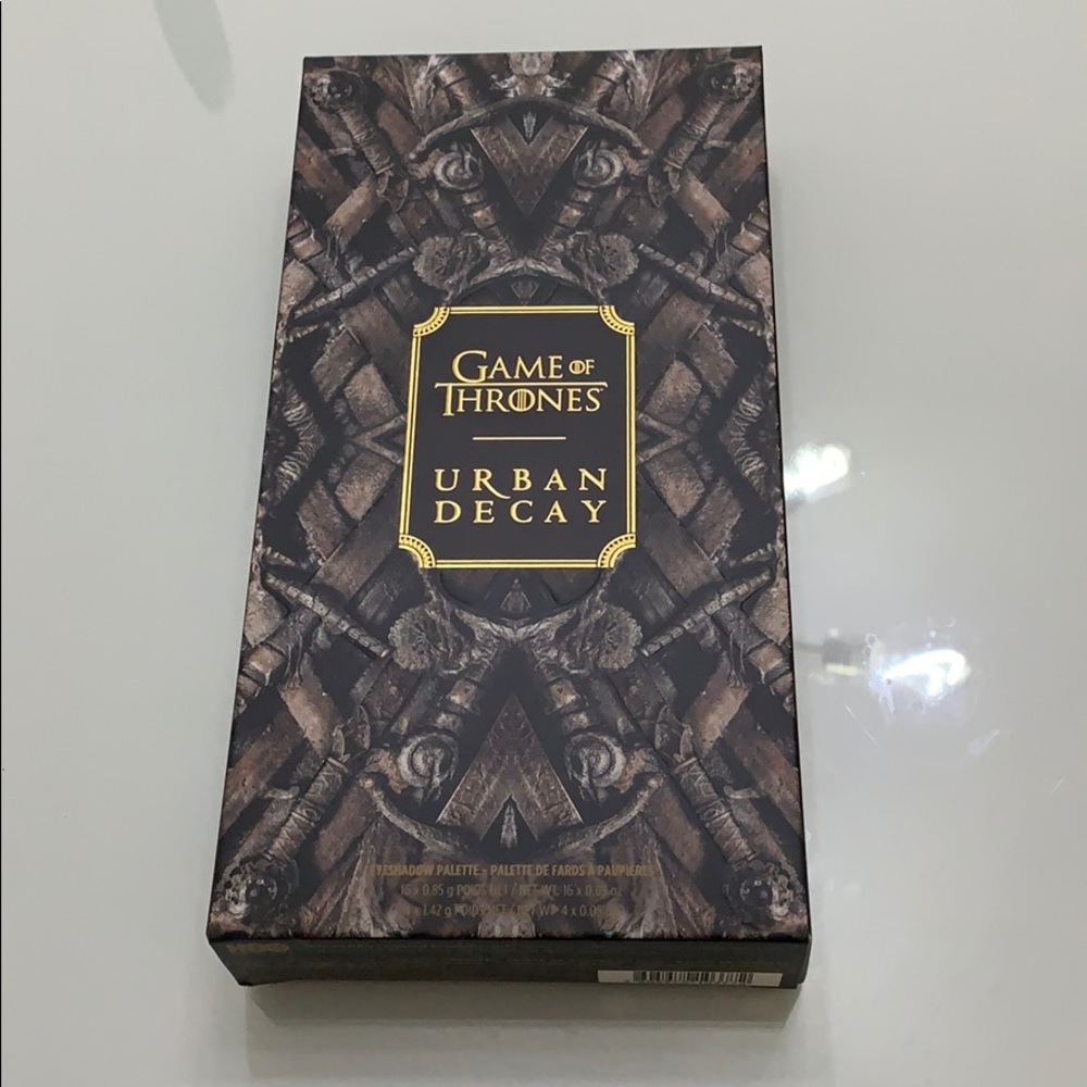 Brand new - Urban Decay makeup palette